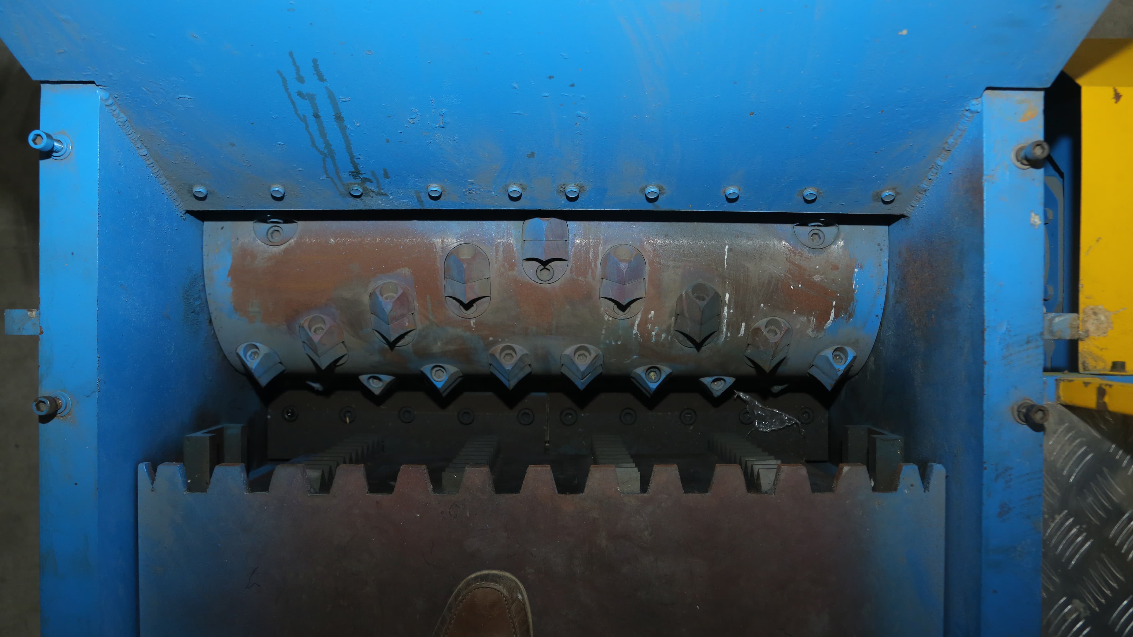 Single Shaft Shredder 3