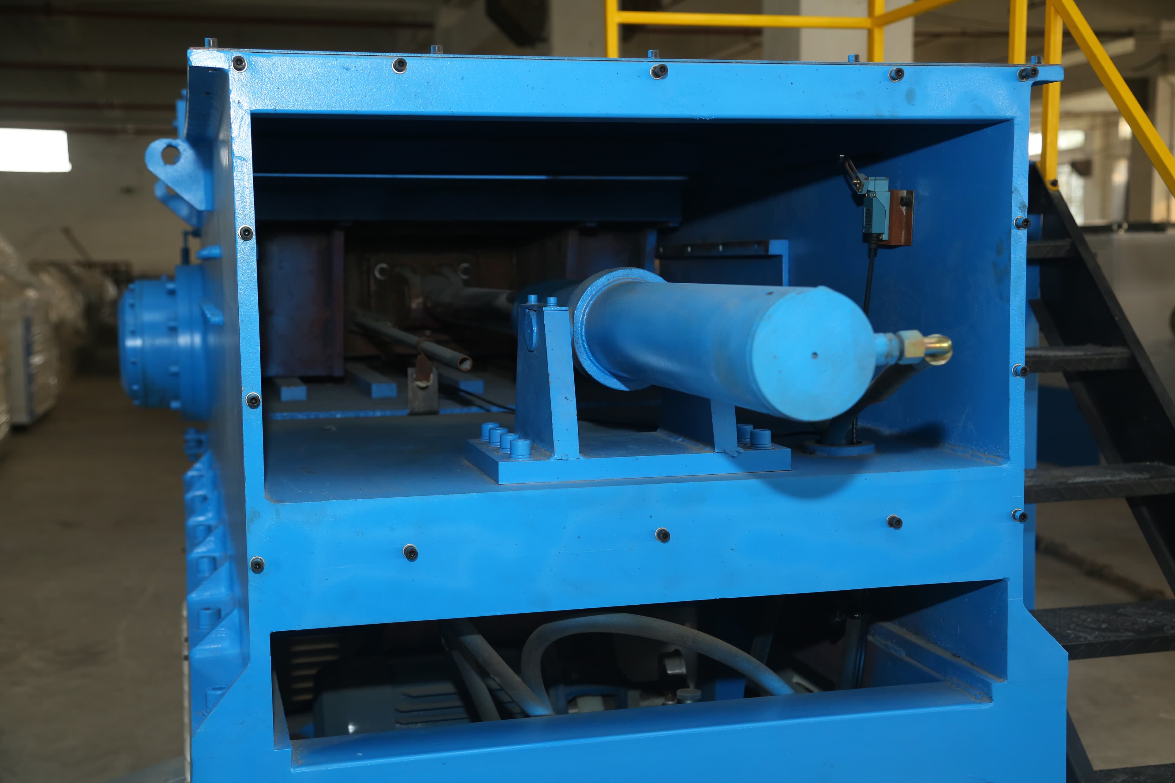 Single Shaft Shredder 5
